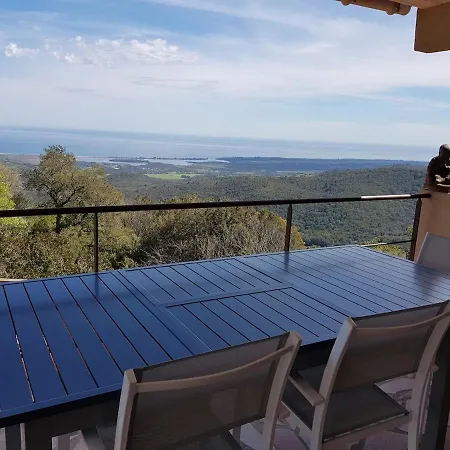 Quiet Villa, Exceptional Sea View