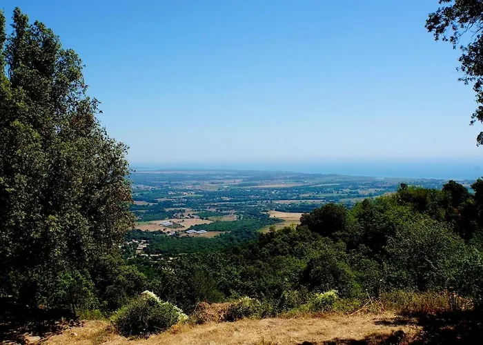 וילה Quiet Villa, Exceptional Sea View