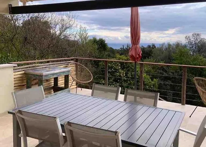 וילה Quiet Villa, Exceptional Sea View *